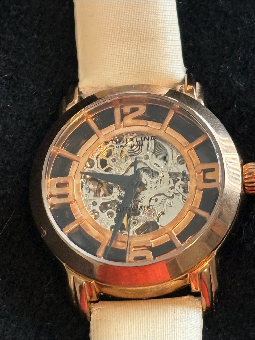 Stührling Original Legacy Lady Winchester 156.124W14 Women’s Automatic Watch